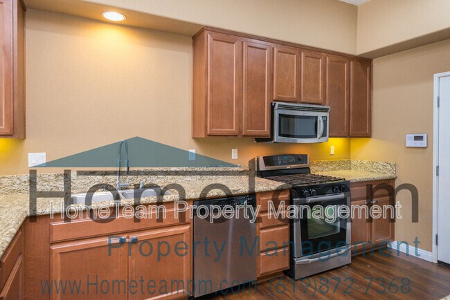 Building Photo - 1453 Levant Ln