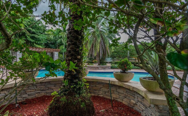 Building Photo - 13023 Riverwalk Cir S