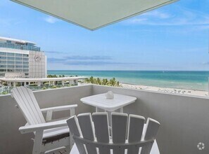 Building Photo - 2899 Collins Ave