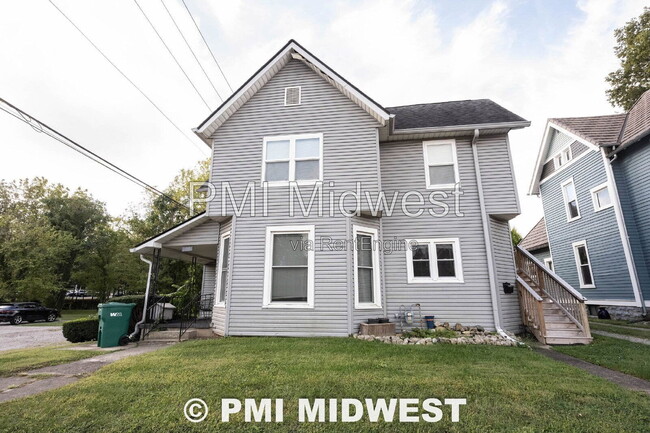 Building Photo - 447 E Jefferson St
