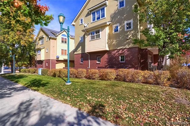 Building Photo - 4527 W 37th Ave