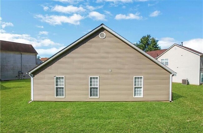 Building Photo - 2850 Amerson Tr