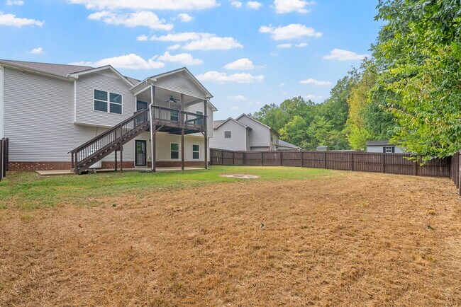 Building Photo - 1227 Brigade Dr