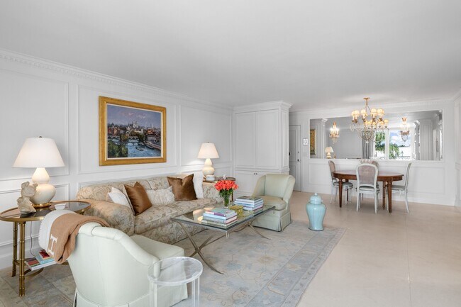 Building Photo - 354 Chilean Ave