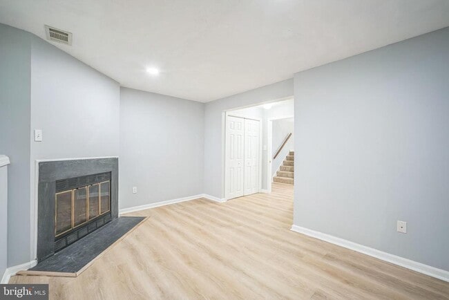 Building Photo - 1613 Fieldthorn Dr
