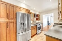 Building Photo - Prime Pasadena Condo