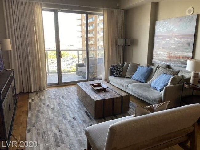 Building Photo - 8255 S Las Vegas Blvd