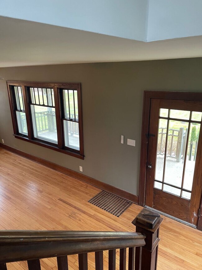 Building Photo - Four Bedroom Farmhouse on Three Acres