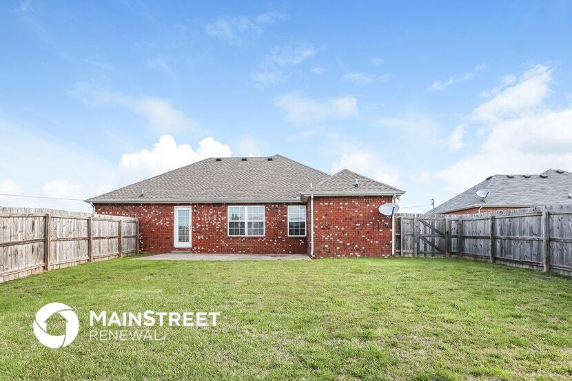 Building Photo - 7018 Mudshark Pl