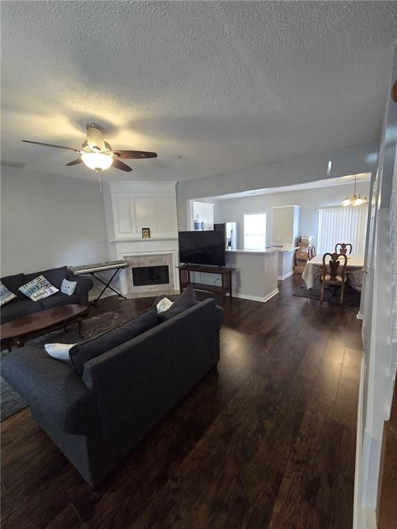 Building Photo - 1090 Kilmington Ct
