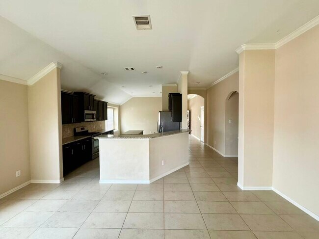 Building Photo - 11015 Walts Run Ln