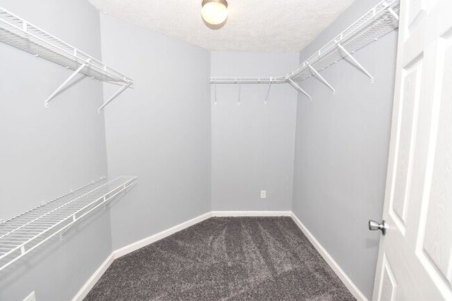 Building Photo - 3 bedroom in Granger in PHM school district