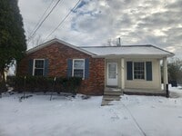 Building Photo - SPACIOUS RANCH!!! Close to Post