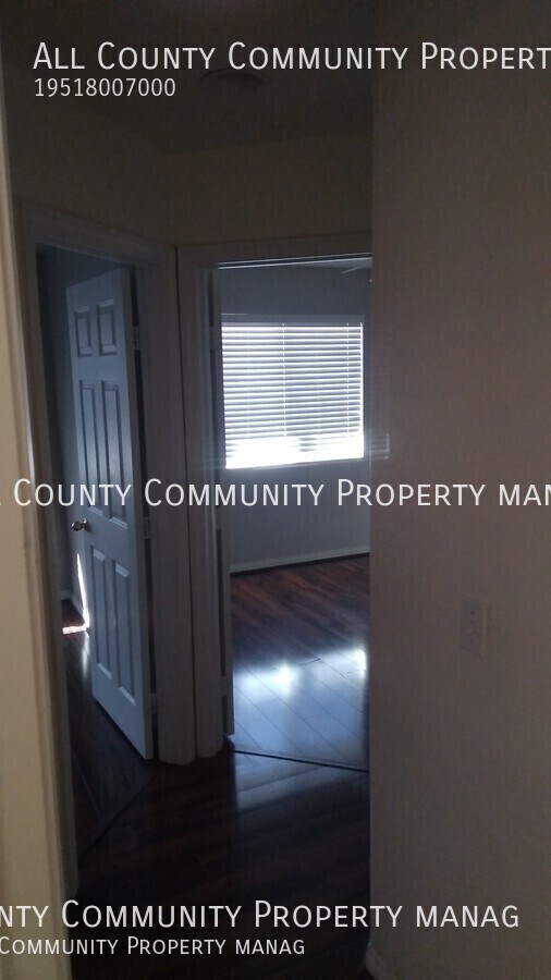 Building Photo - 8613 Bolero Dr
