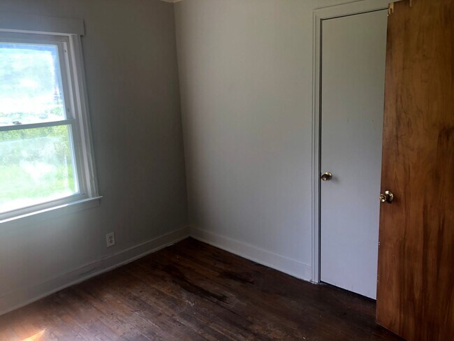 Building Photo - Culp Circle Single-Family Residences
