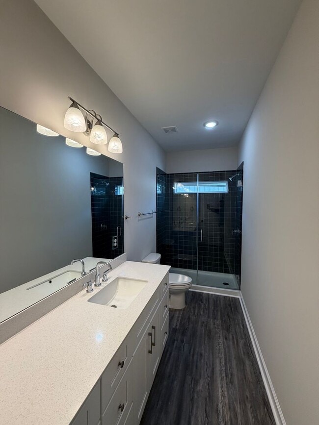 Building Photo - Stunning 3 Bed | 3.5 Bath Townhome in Atlanta’s Sought-After Upper Westside (30318)