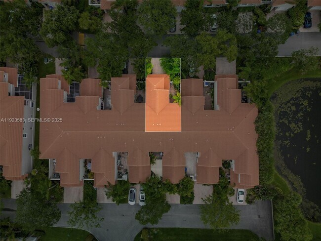 Building Photo - 1240 Weeping Willow Way