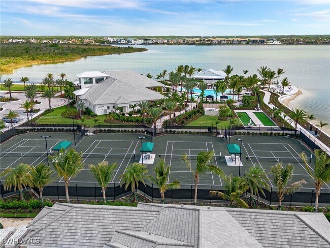 Building Photo - 12041 Canal Grande Dr