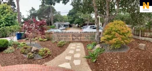 Building Photo - Lovely and Private Carmel Home in the Gold...