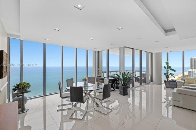 Building Photo - 6899 Collins Ave