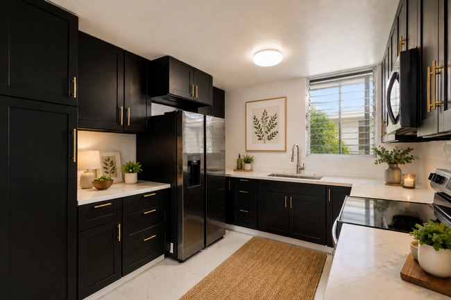 Building Photo - Freshly Remodeled Waipahu Condo | Pearl Harbor Views