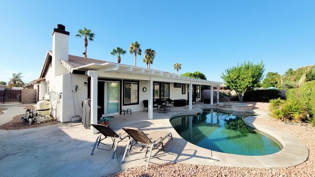 Building Photo - 78735 Rockberry Ct