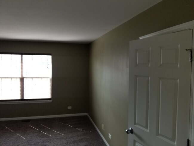 Building Photo - 1196 Megan Ct