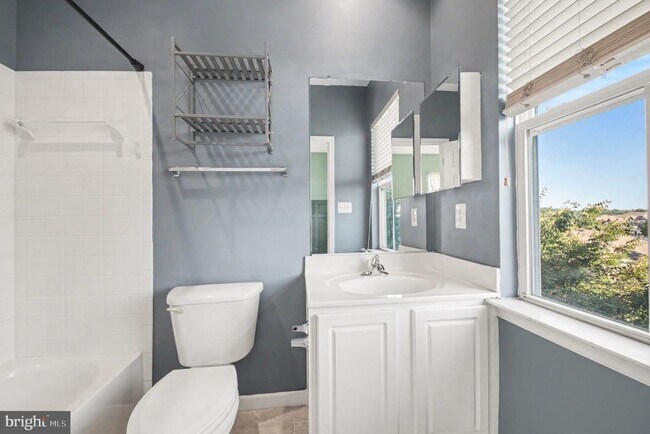 Building Photo - 3041 Chinkapin Oak Ln