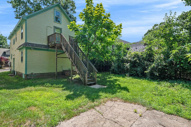 Building Photo - 911 Reed Ave