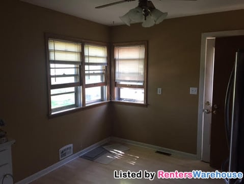 Building Photo - 2327 17th Ave NW