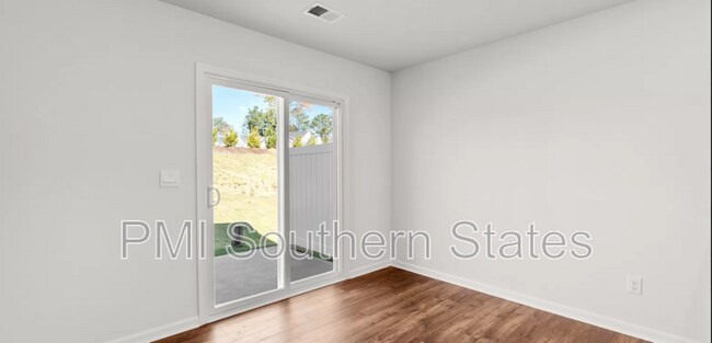 Building Photo - 1116 S Norwhich Ln