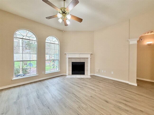 Building Photo - 25335 Rayford Crest Dr