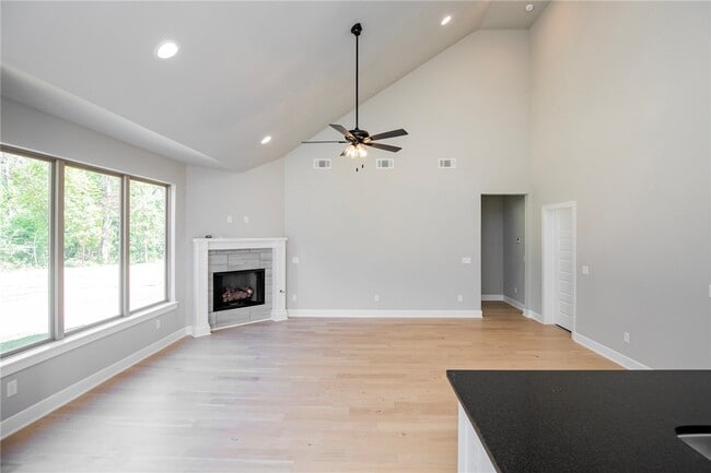 Building Photo - 1 Nairn Ln