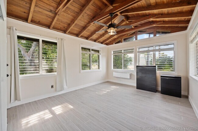 Building Photo - 816 Chukker Rd