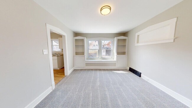 Building Photo - Cudell / West Boulevard Area - 3 bedroom/1...