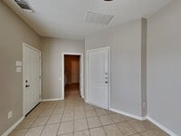 Building Photo - 28919 Hidden Lake Ct