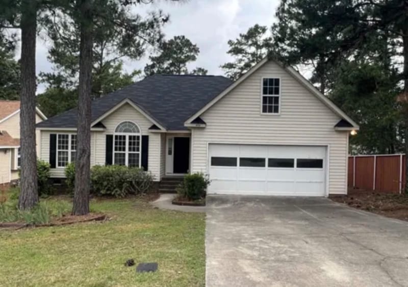 Primary Photo - 404 Waterville Dr