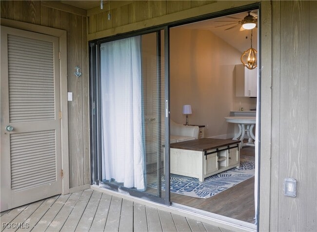 Building Photo - 17749 Grande Bayou Ct