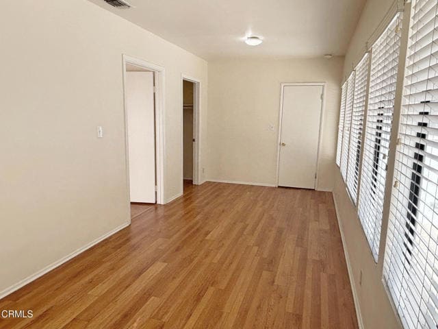 Building Photo - 210 W Woodruff Ave