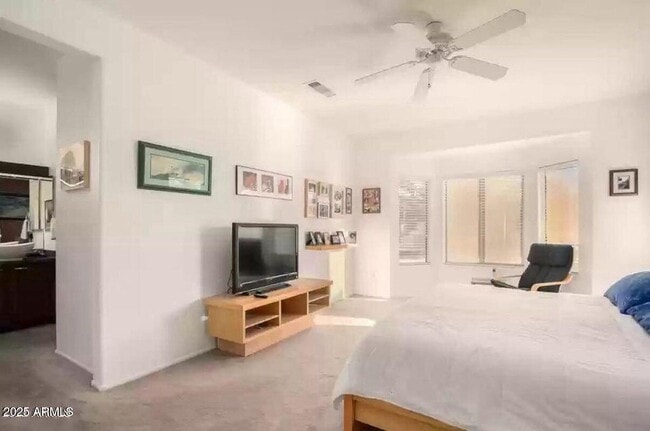 Building Photo - 16511 W Lone Tree Ct