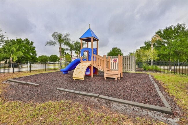 Building Photo - 9805 Carlsdale Dr