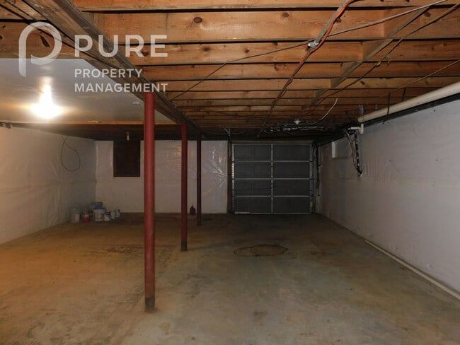 Building Photo - 2028 Progress St