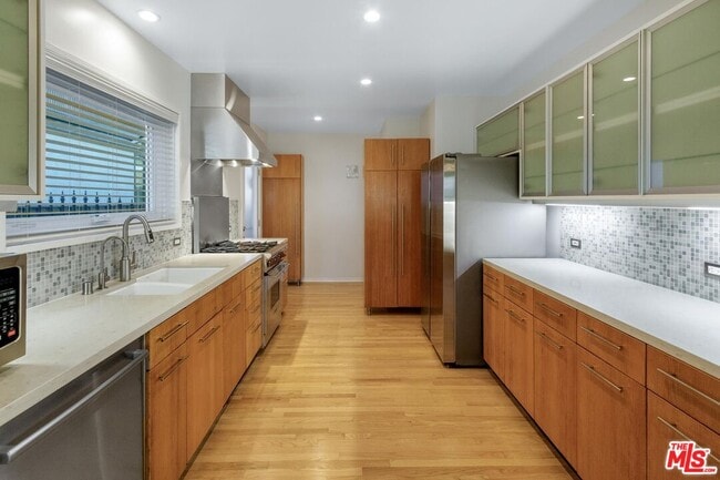 Building Photo - 4281 Motor Ave