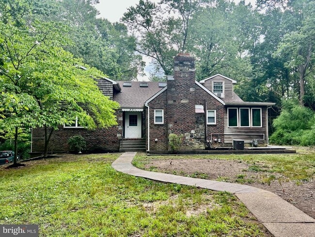 Building Photo - 401 Bethel Mill Rd