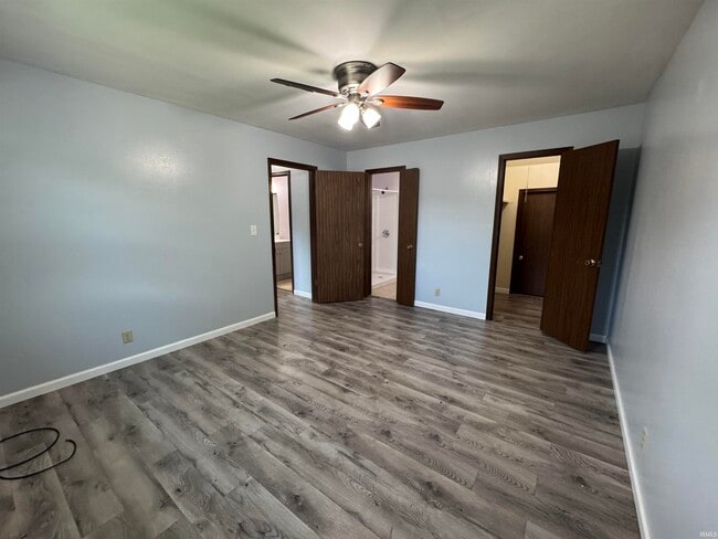 Building Photo - 4208 Spring Valley Rd