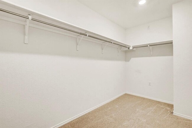 Building Photo - 12600 Anthology St