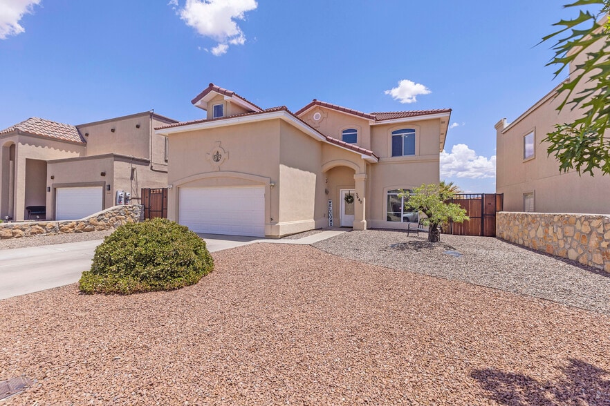Building Photo - 3640 Ascencion Cir