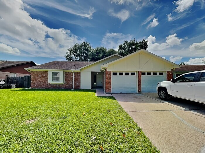 Primary Photo - 2307 Romayor Ct