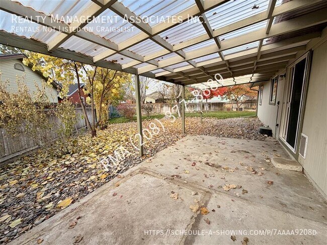 Building Photo - 7111 W Limelight St