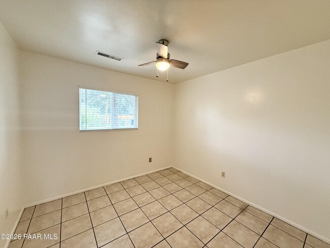 Building Photo - 314 Jovian Dr